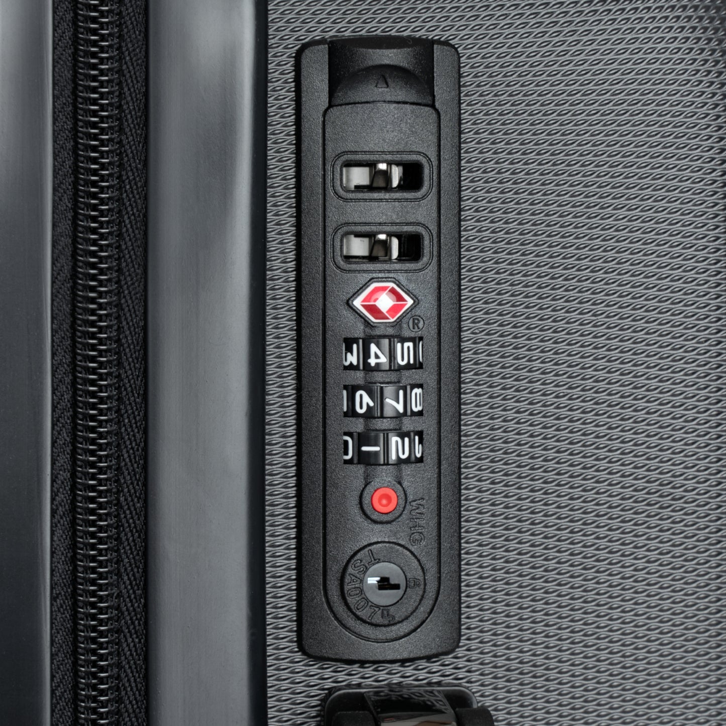 $CIAO - Stylish Suitcase